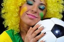 中超球队主场球迷助威震撼全场，中超联赛主场