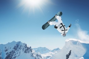 塞尔维亚女篮在欧洲锦标赛中发挥出色，力争登顶冠军宝座，塞尔维亚女篮欧洲排名